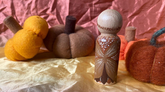 Autumnal fairy handpainted wooden peg doll (9cm)