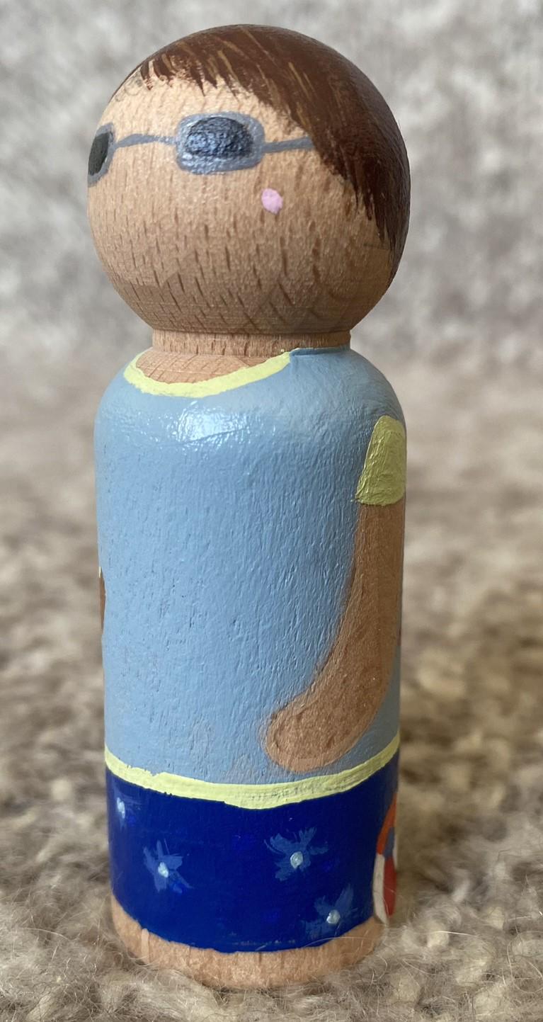 Hand painted beach party wooden peg doll (8cm)