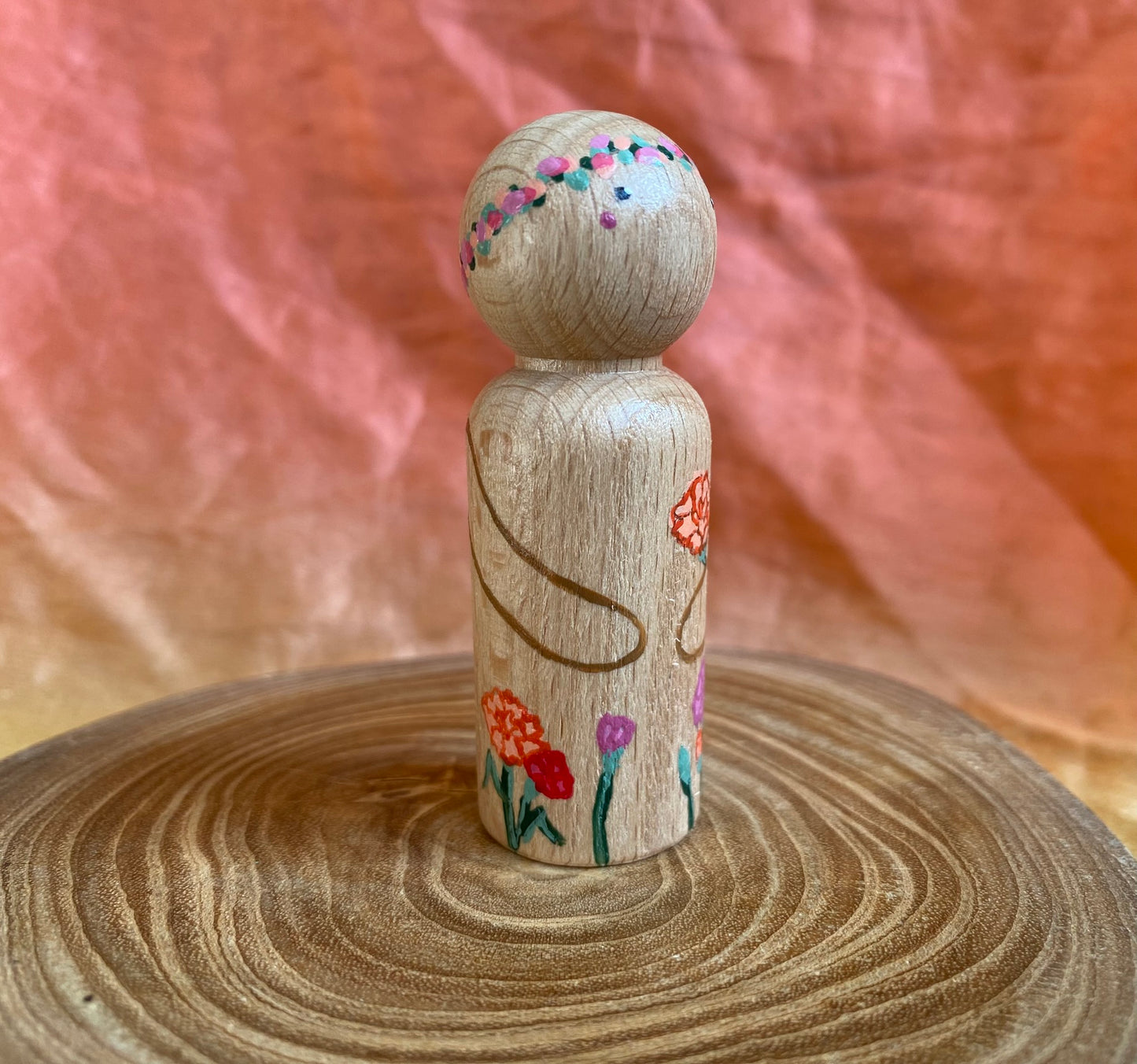 Carnation flower hand painted wooden peg doll (6.5cm)