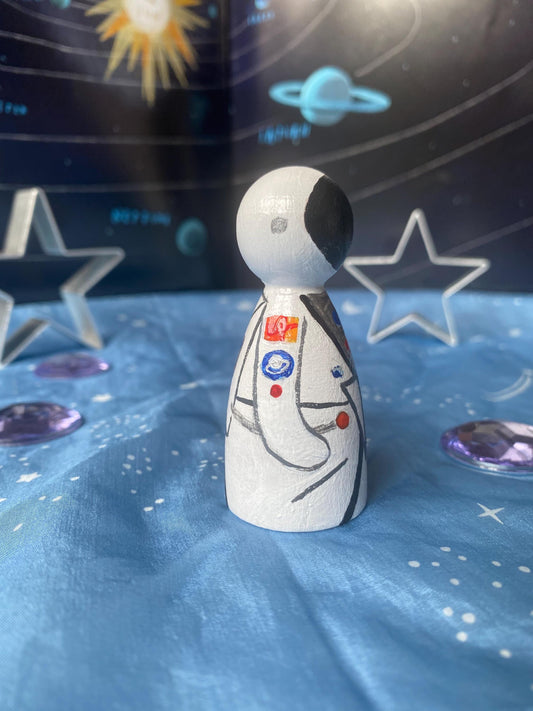 Astronaut handpainted wooden peg doll (6.5cm)