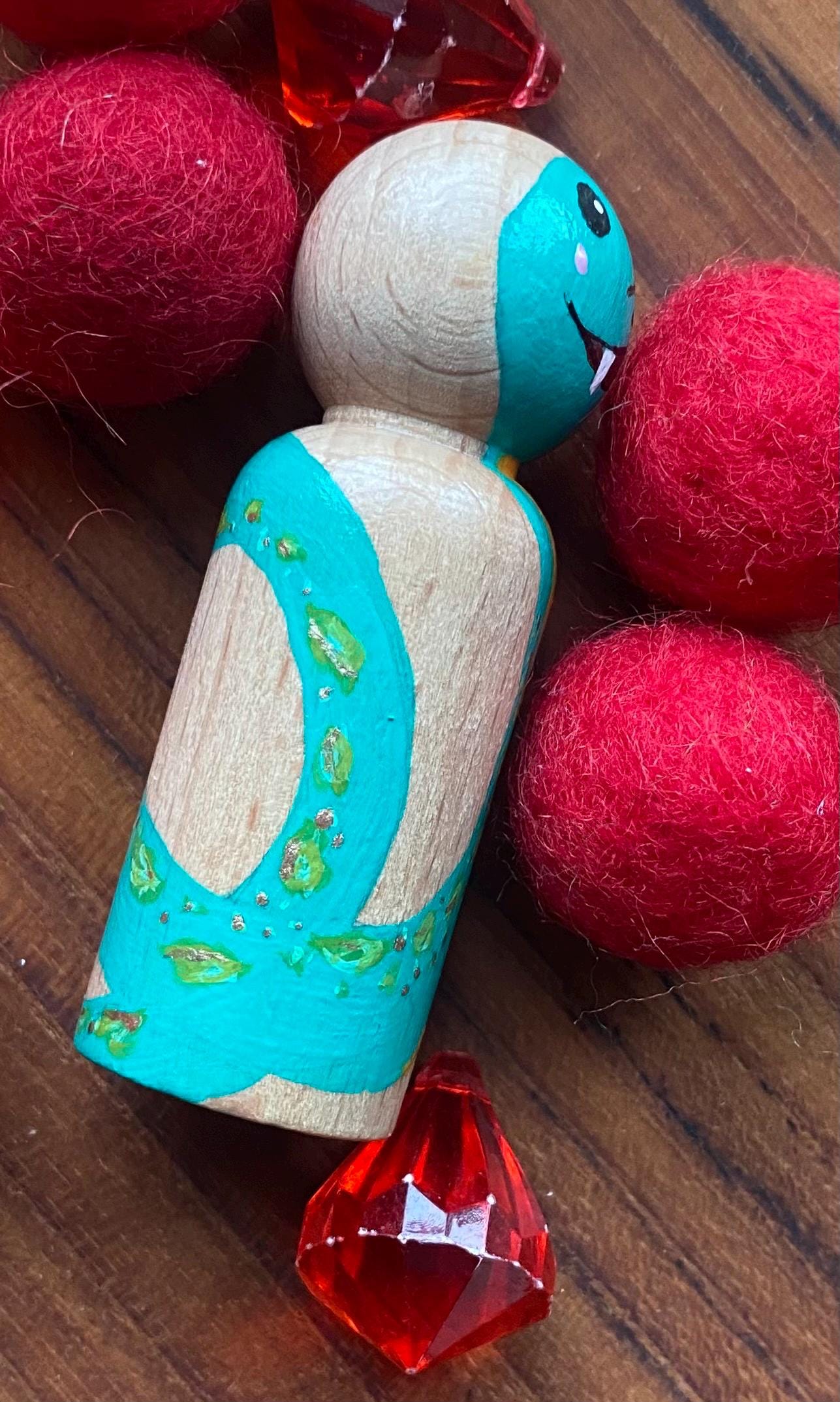 Hand painted green snake wooden peg doll (6.5cm)