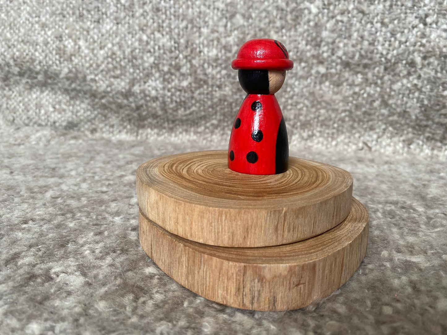 Ladybird wooden peg doll (6.8cm)