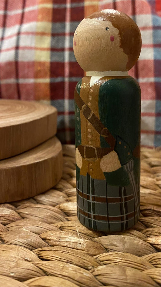 Jamie Fraser Outlander hand painted wooden peg doll (9cm)