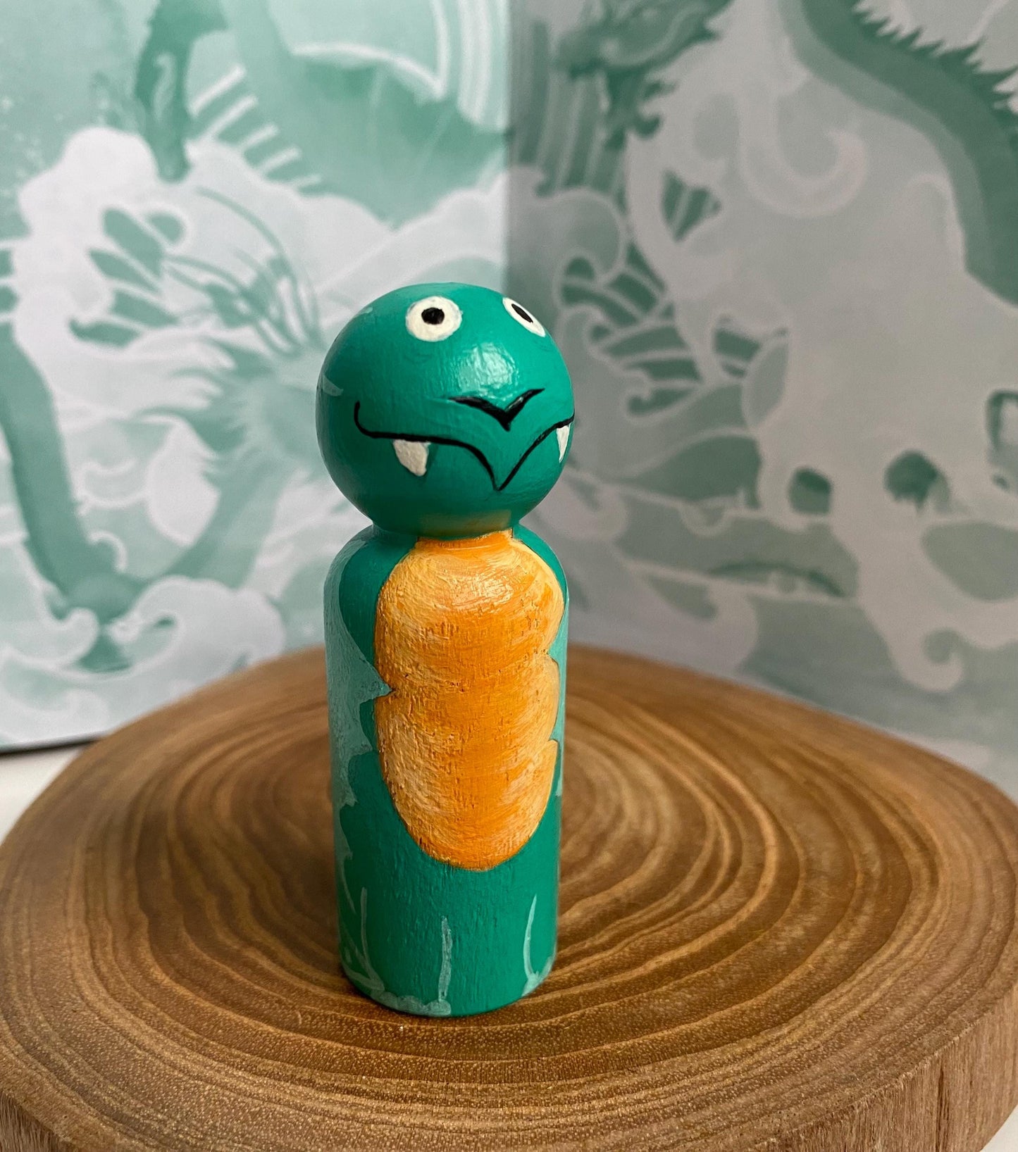 Green dragon hand painted wooden peg doll (6.5cm)