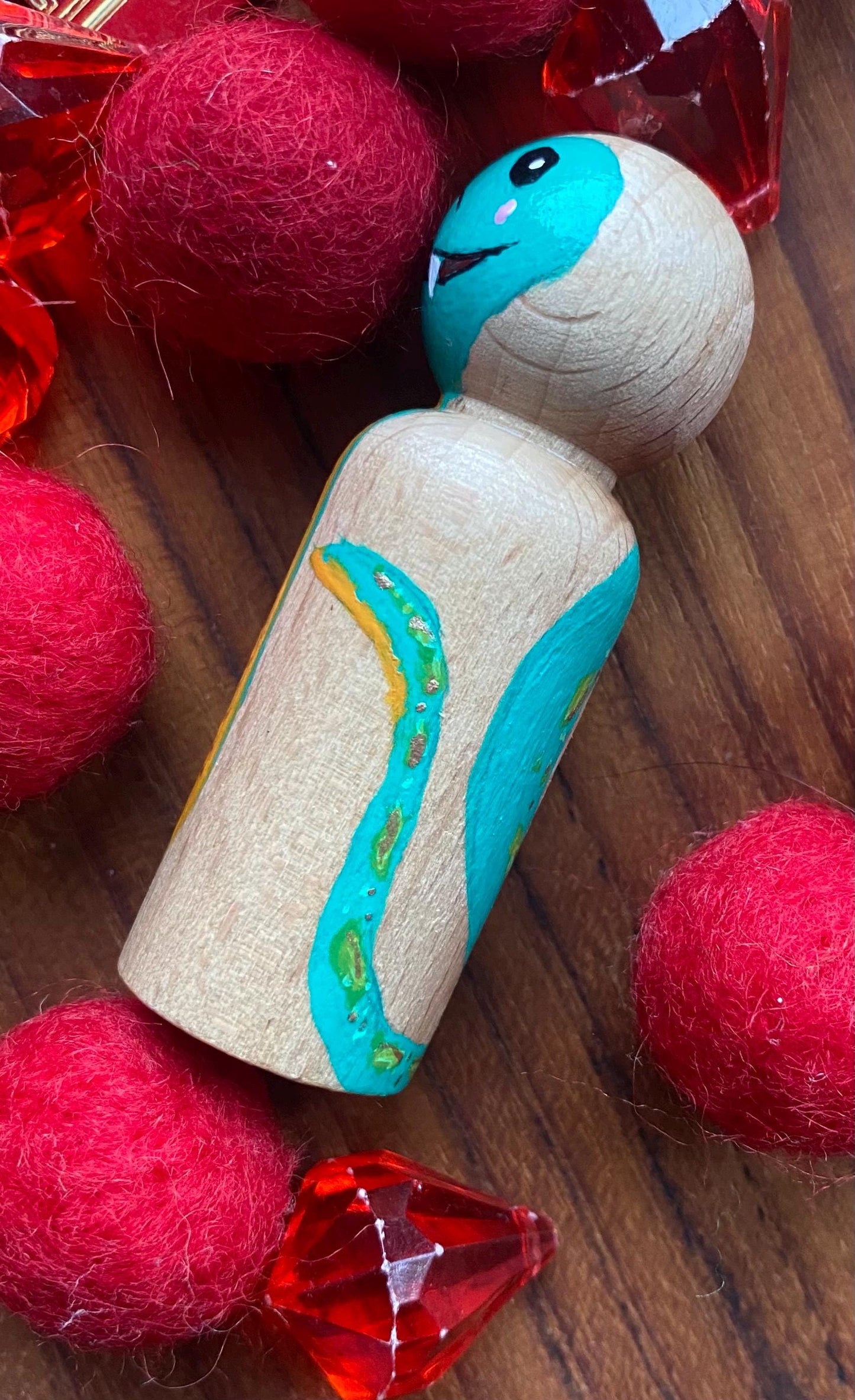 Hand painted green snake wooden peg doll (6.5cm)