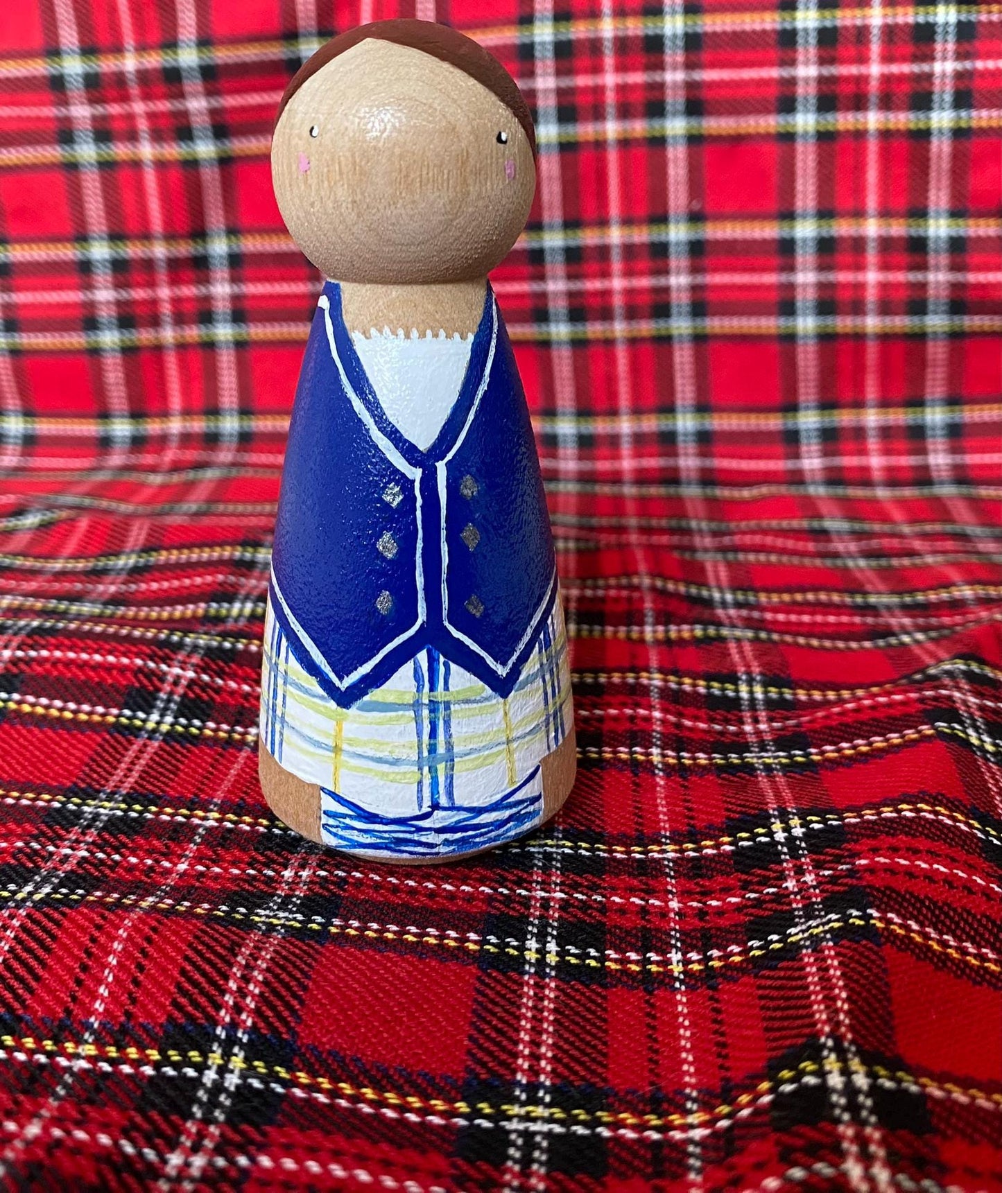 Highland dancer hand painted wooden peg doll (9cm)