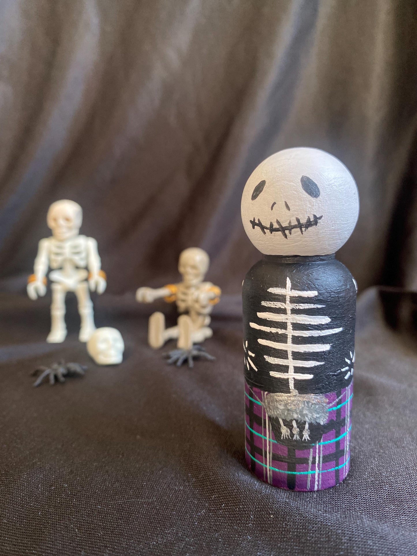 Hand painted McBones skeleton in kilt wooden peg doll (8cm)