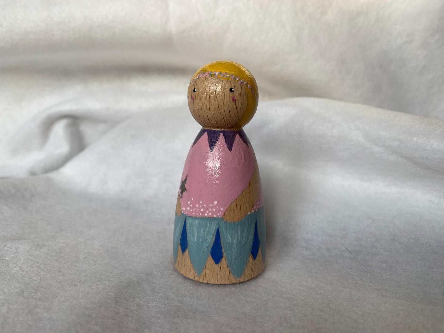 Hand painted wooden fairy peg doll (7.5cm)