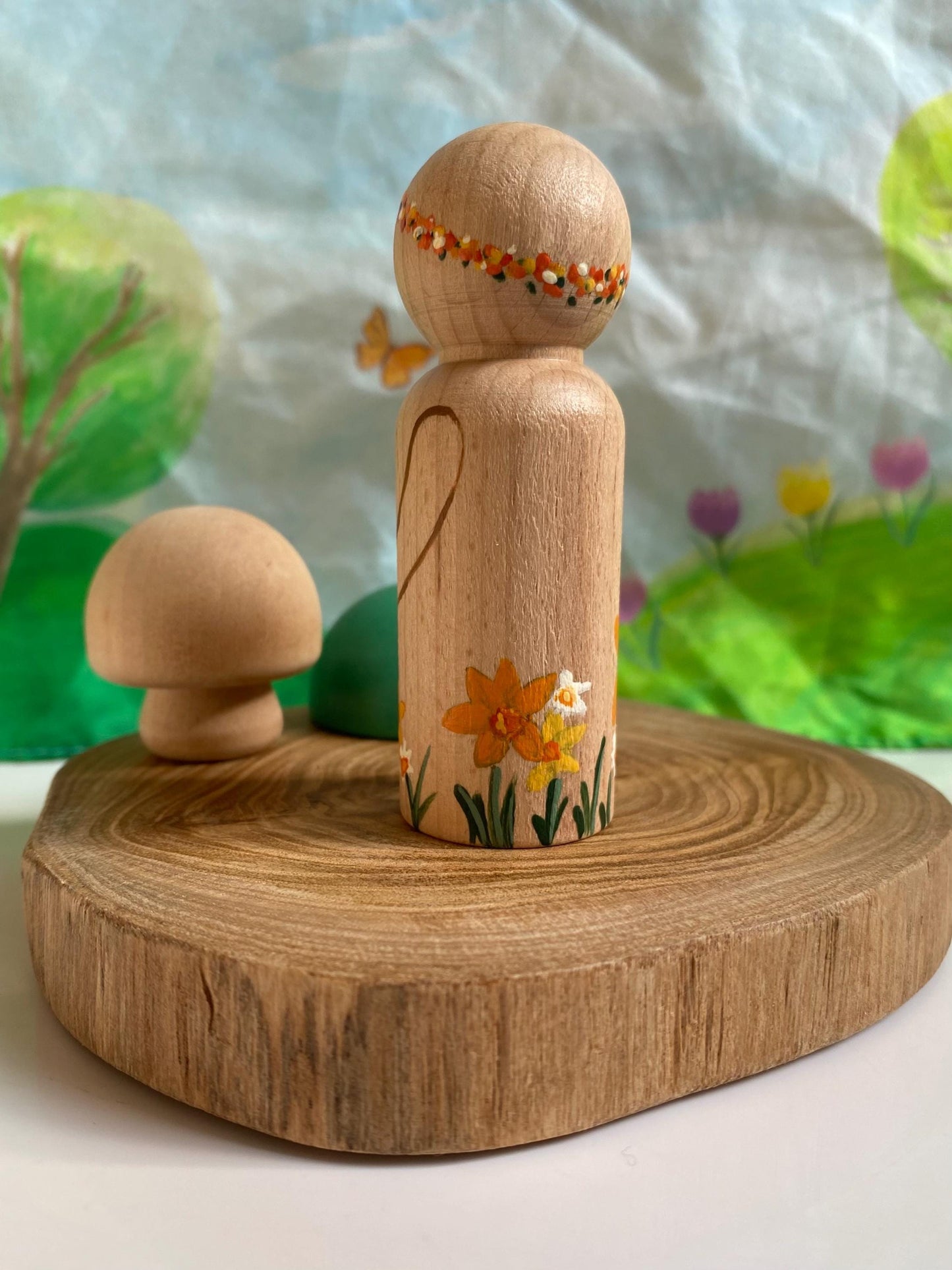 Daffodil hand painted wooden peg doll (8cm)