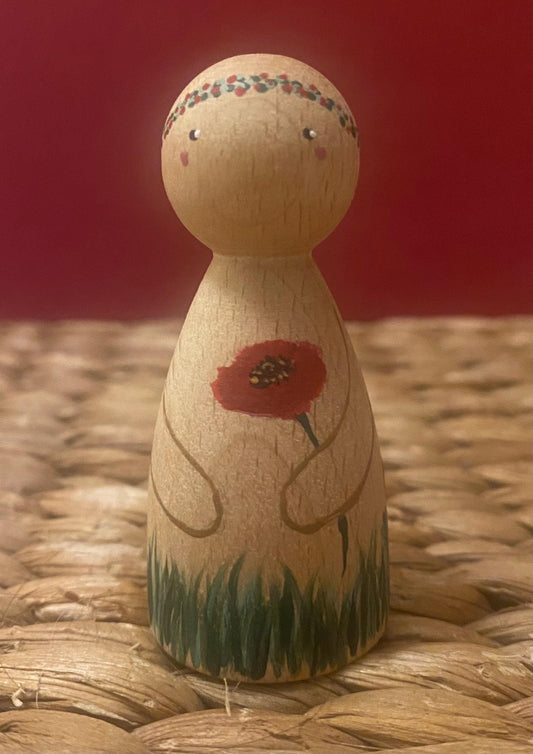 Remembrance Day poppy hand painted wooden peg doll (6.5cm)