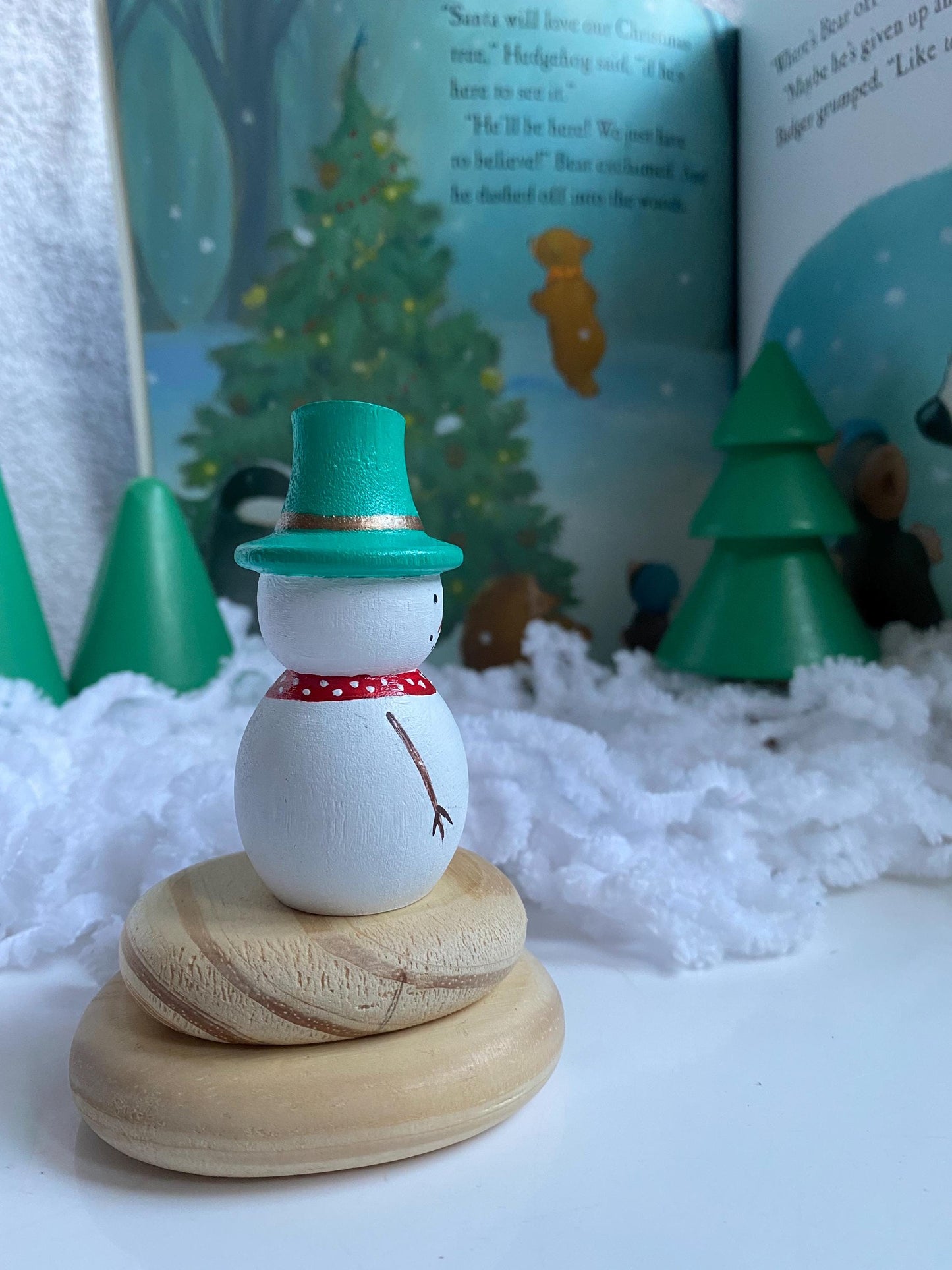Snowman hand painted wooden peg doll (7cm) bright green