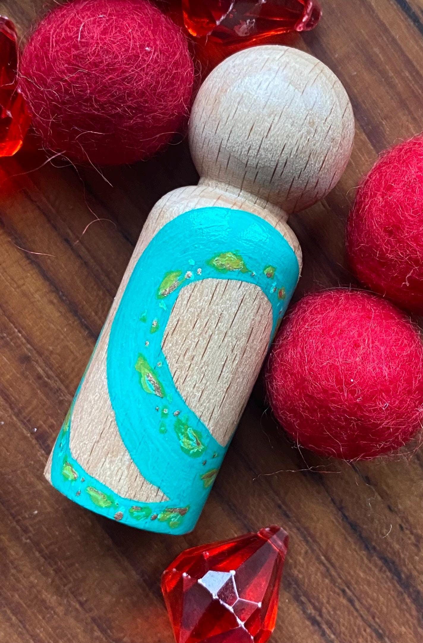 Hand painted green snake wooden peg doll (6.5cm)