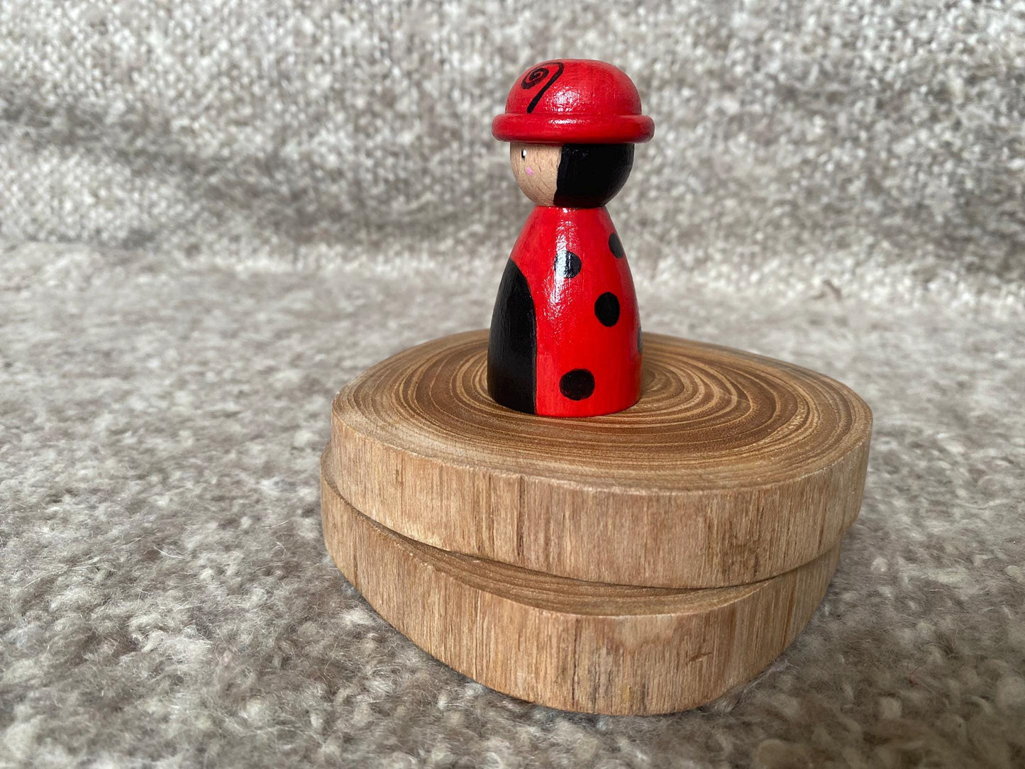 Ladybird wooden peg doll (6.8cm)