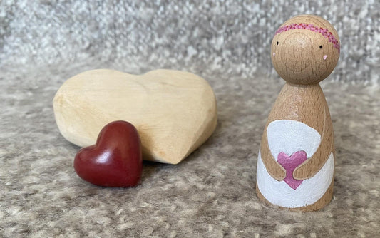Hand painted pink heart design wooden peg doll (8cm)