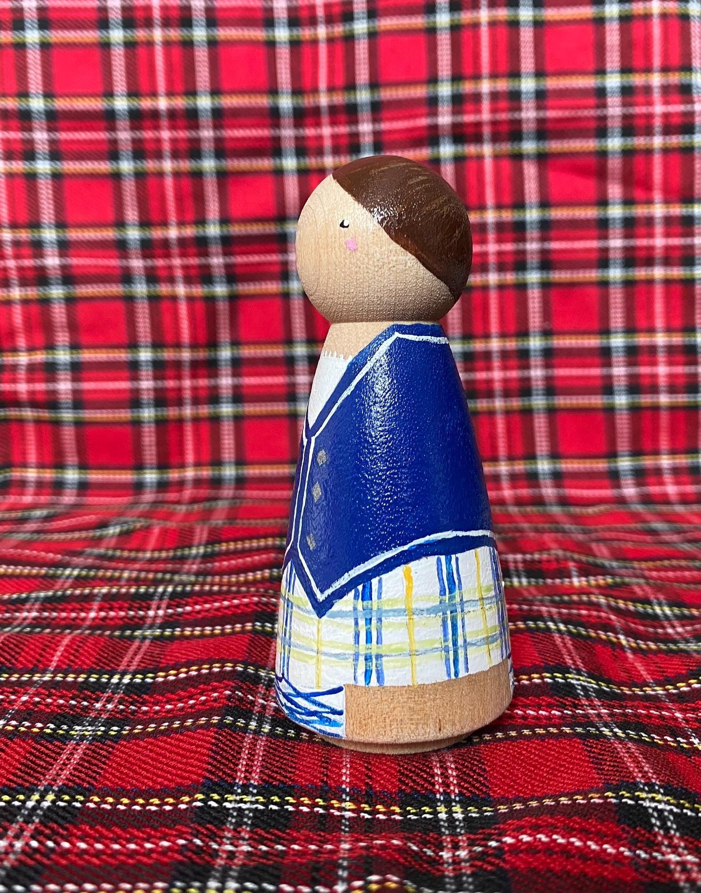 Highland dancer hand painted wooden peg doll (9cm)