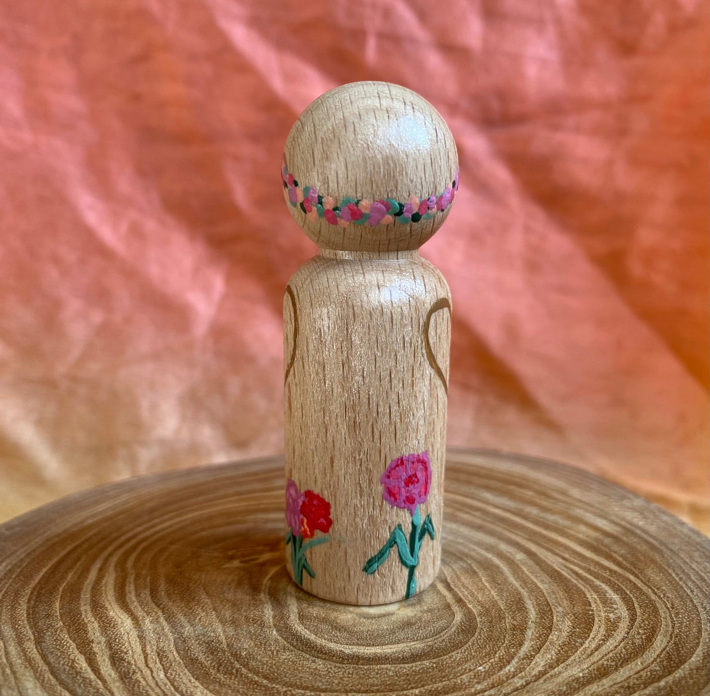 Carnation flower hand painted wooden peg doll (6.5cm)