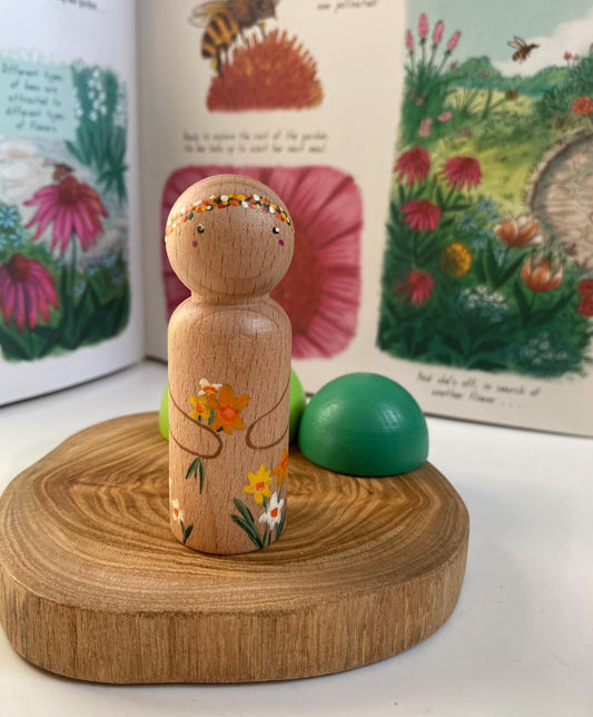 Jonquils hand painted wooden peg doll (8cm)
