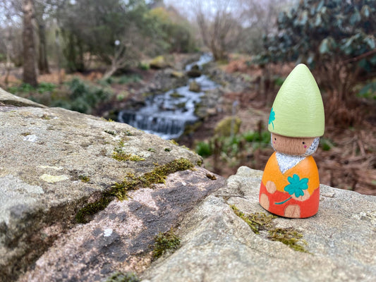 Good luck four leafed clover gnome hand painted wooden peg doll (7cm)