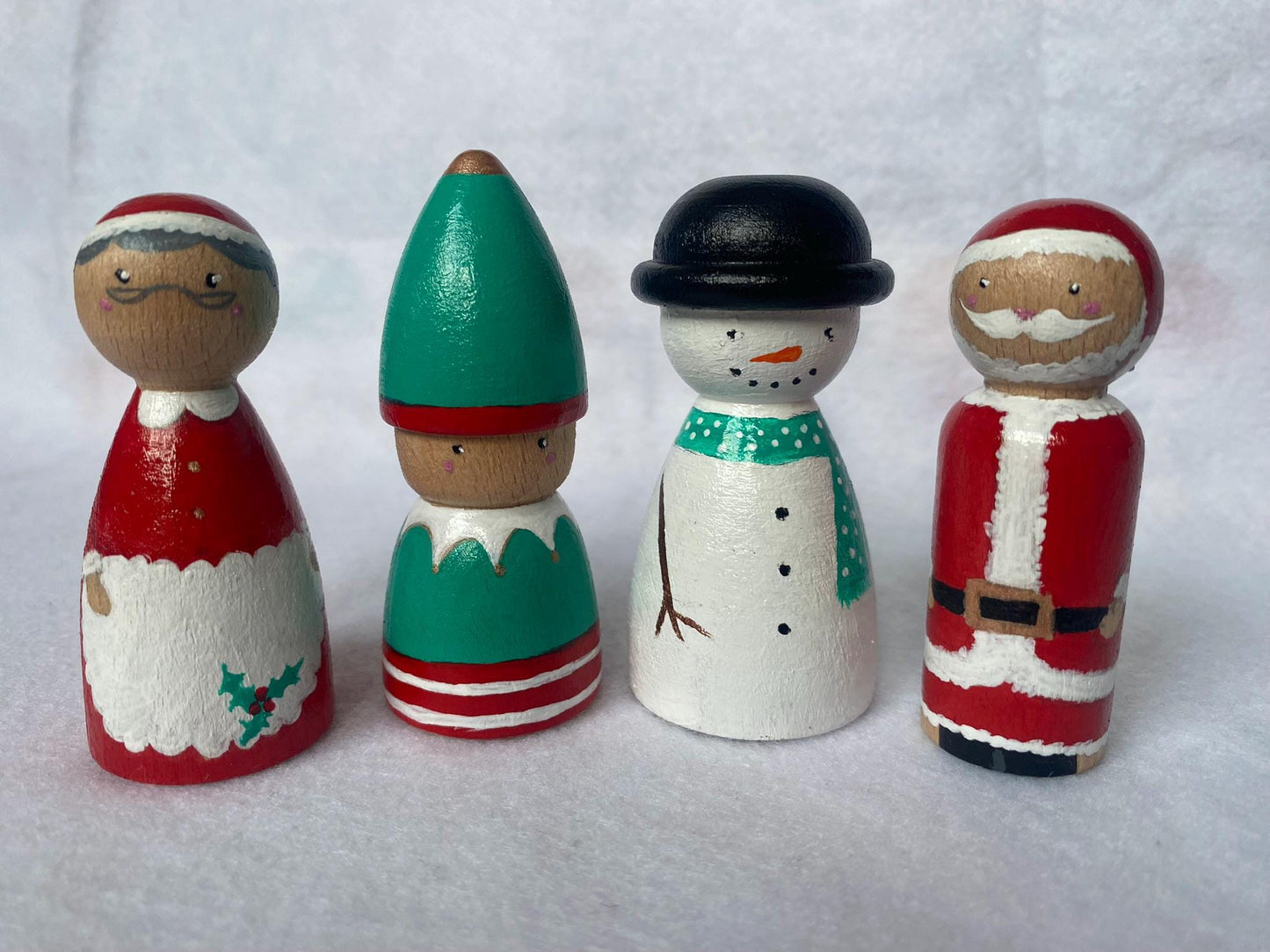 Hand painted Christmas wooden peg doll set (Santa Claus, Mrs Claus, Elf and Snowman)