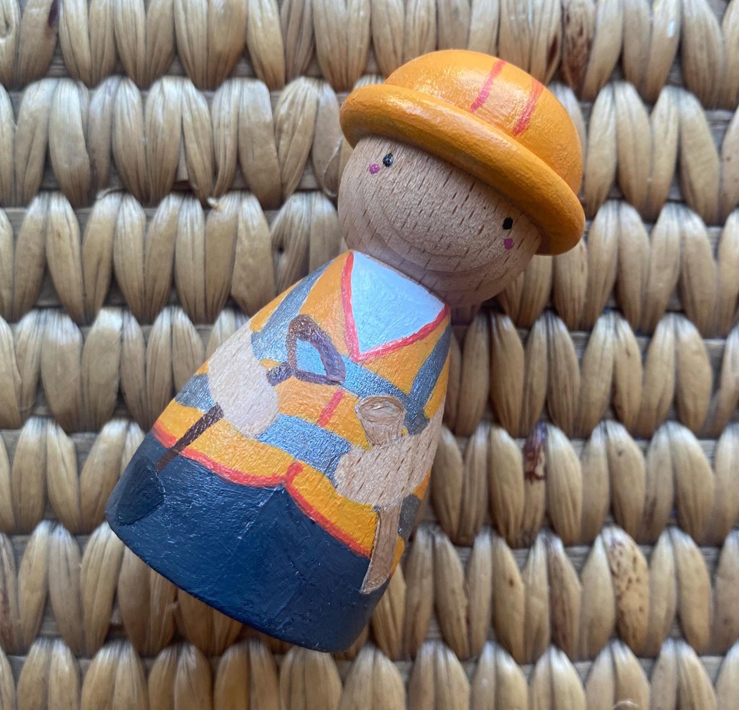 Hand painted construction worker wooden peg doll (7cm)