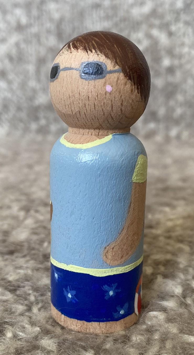 Hand painted beach party wooden peg doll (8cm)