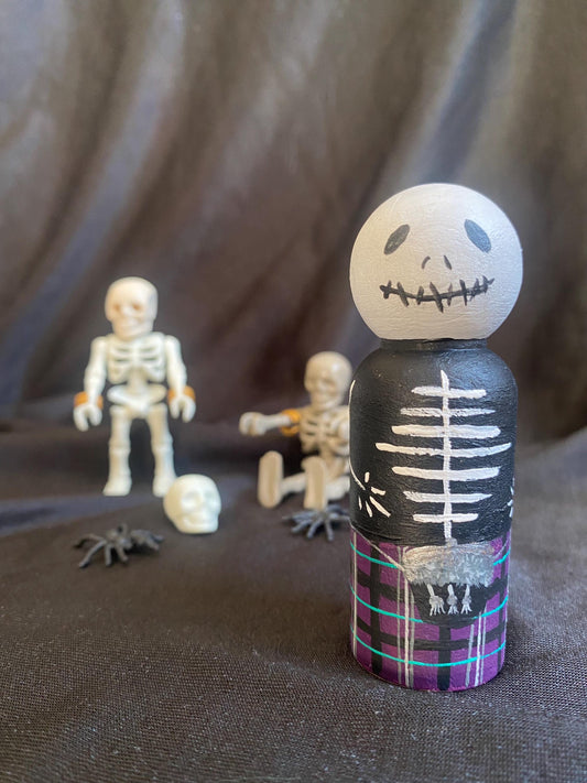 Hand painted McBones skeleton in kilt wooden peg doll (8cm)